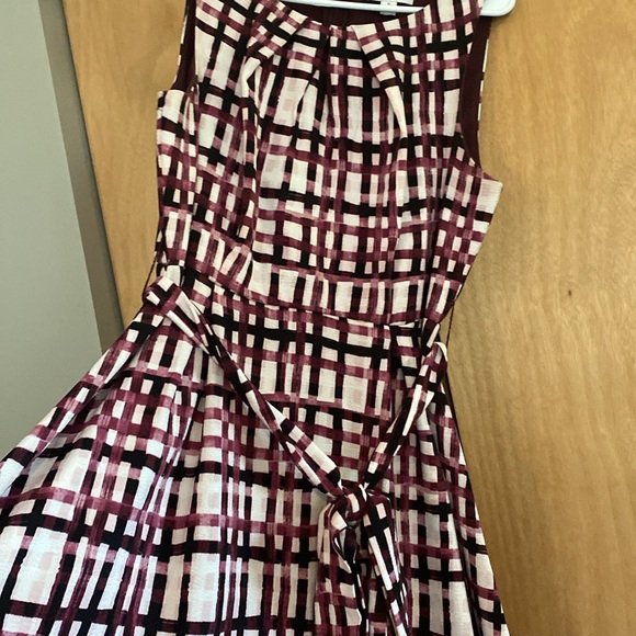 Elle Purple Burgundy Plaid Dress - Picture 4 of 4